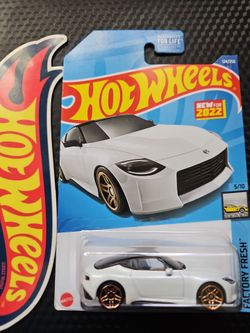 Hot Wheels Nissan Z Proto Factory Fresh