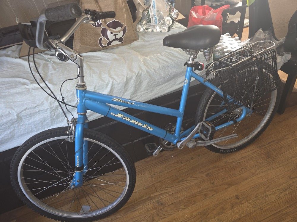 Jamis Women's Beach Cruiser With Rack And Basket