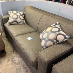 Sleeper loveseat