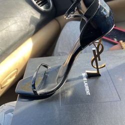 Woman Authentic YSL Heels Size 39 BLACK