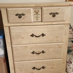 Dressers For Sale
