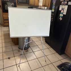 White Board With Stand