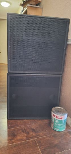 2 EAW speakers, one box has 2 12s bass and the other box is tweeter and voice
