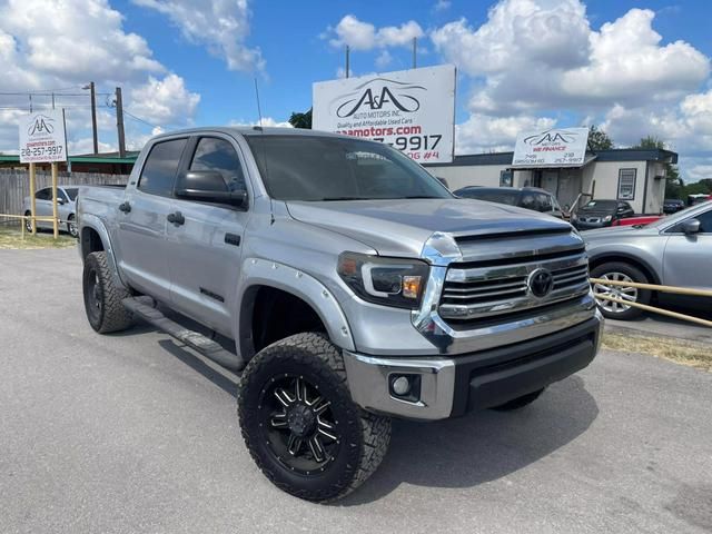 2016 Toyota Tundra CrewMax