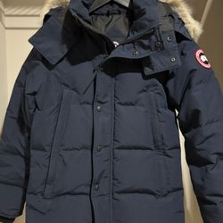 Pre-Loved Canada Goose