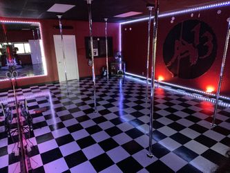 Red’s Studio - Pole Fitness - Only $25