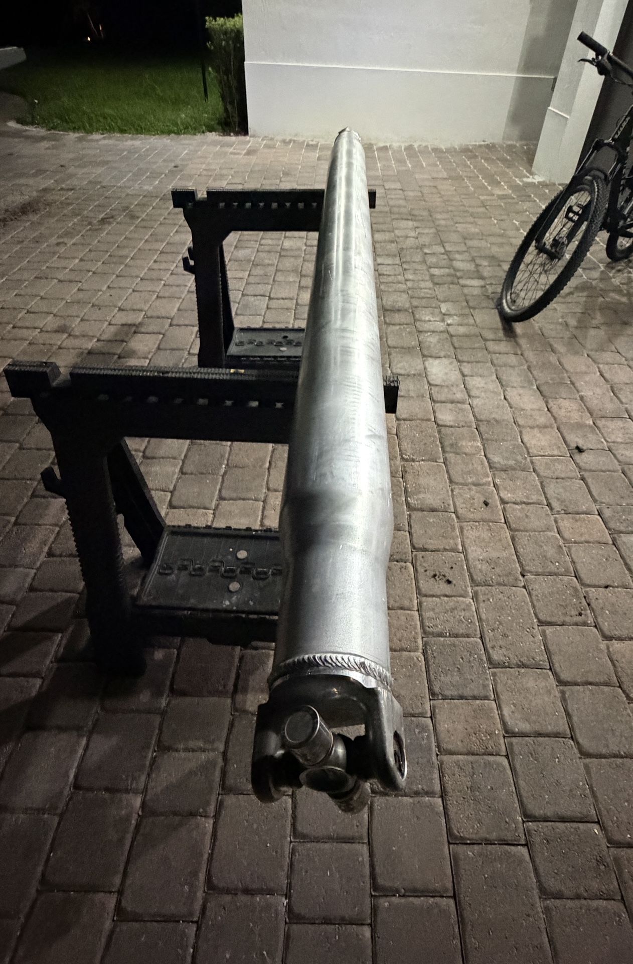 Drive shaft 2015 Up Chevy/GMC Silverado Crew Cab Short Bed