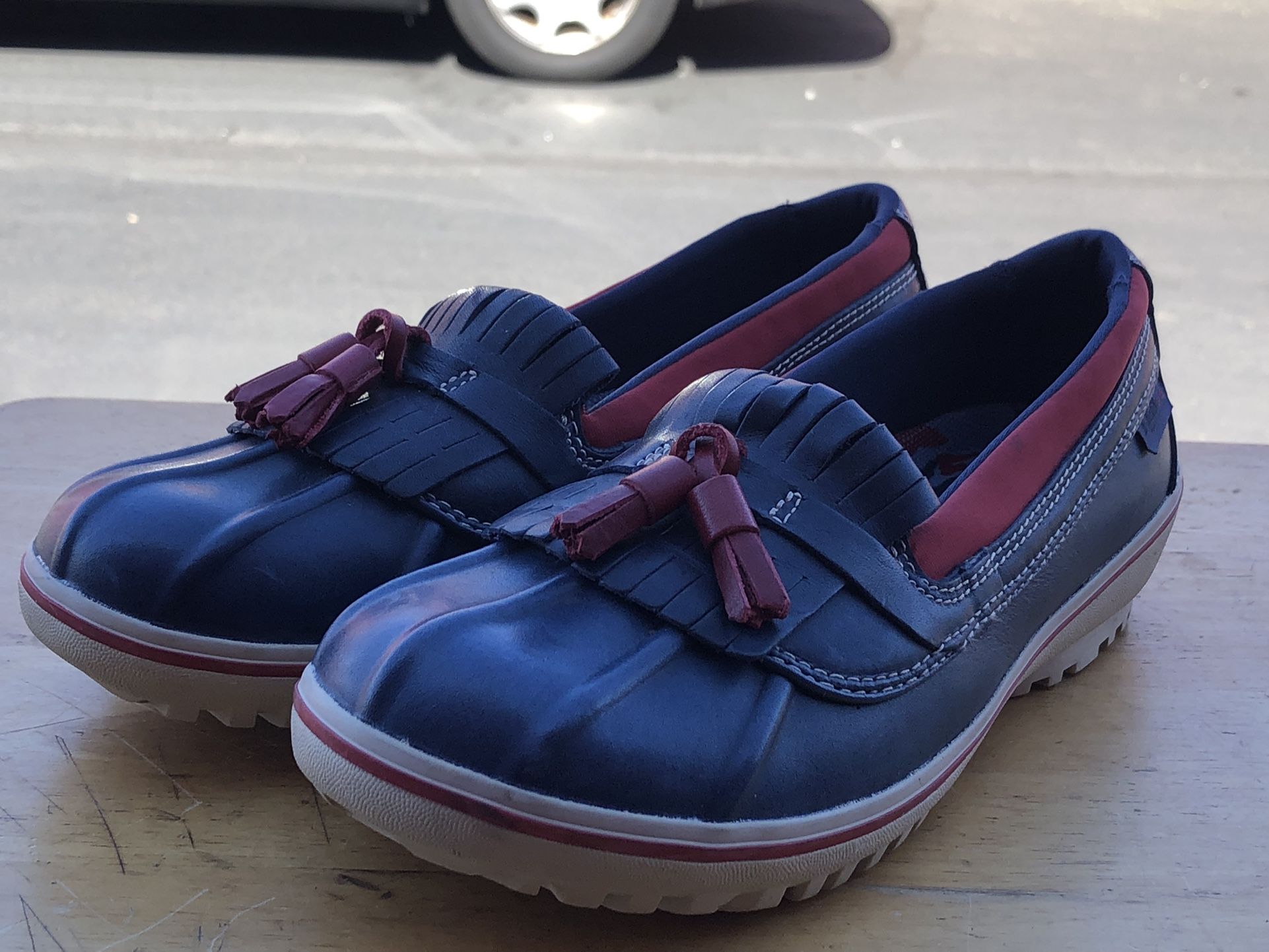 LL Bean Womens Rubber Blue Red Reconditioned Leather Duck Moc Boots Size 8.5