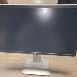Dell 22 Inch Monitor - P2214HB - Used 