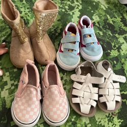 Girls shoes
