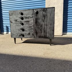 Like New Mid Century Modern Style Petite Dresser/Credenza