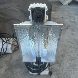 Gavita Dimmerable Grow Light