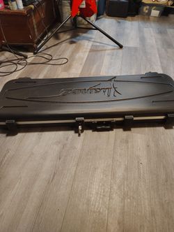 Ibanez 7 String Bass Case Bass Stolen Left Case