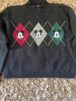Disney Mickey Mouse pullover sweater