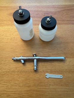 Iwata Eclipse HP-BCS Siphon Feed Dual Action Airbrush