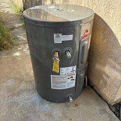 Electric 30 Gallon Water Heater
