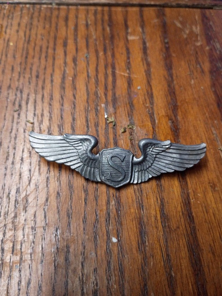 Military Medals & Pins