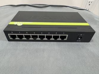 8-port Gigabit GREENnet Switch