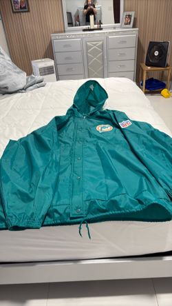 Miami Dolphins official raincoat very good condition