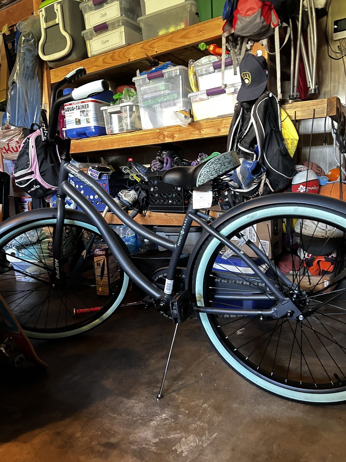 Huffy Cranbrook cruiser Bike Bicycles