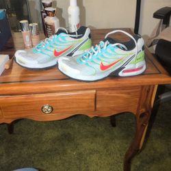 Womens Nike Air Torch 4  Size 10 Shoes