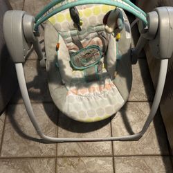 Bright Starts Whimsical Wild Portable Baby Swing