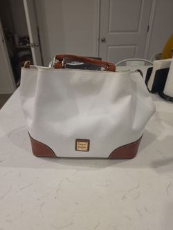 Dooney & Bourke White Pebbled Leather Handbag