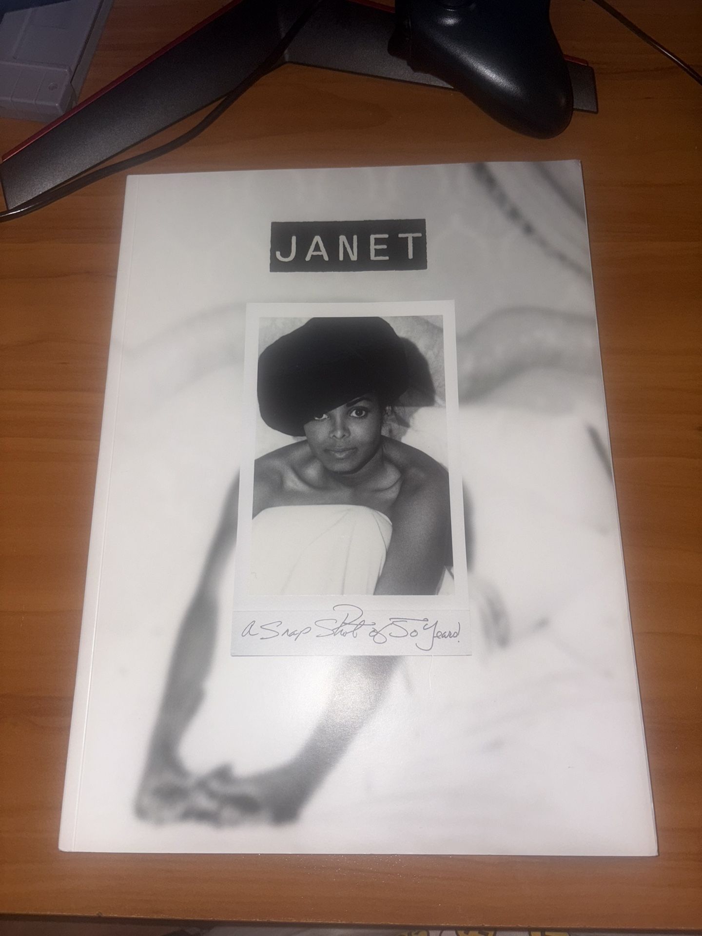 Janet Jackson , A Snapshot Of 50 Years Tour Book Amazing