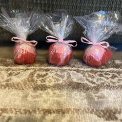 Homemade Bath Bombs 