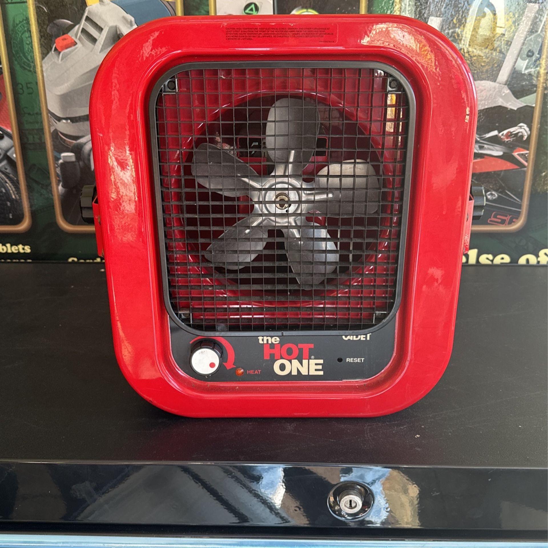 Cadet ‘The Hot One’ RCP-004 3000/4000 Watt Portable Garage Heater 240 Volt