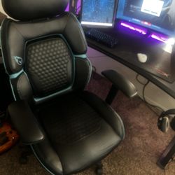 Gaming chair
