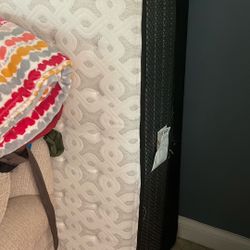 Queen Size Mattress With Box