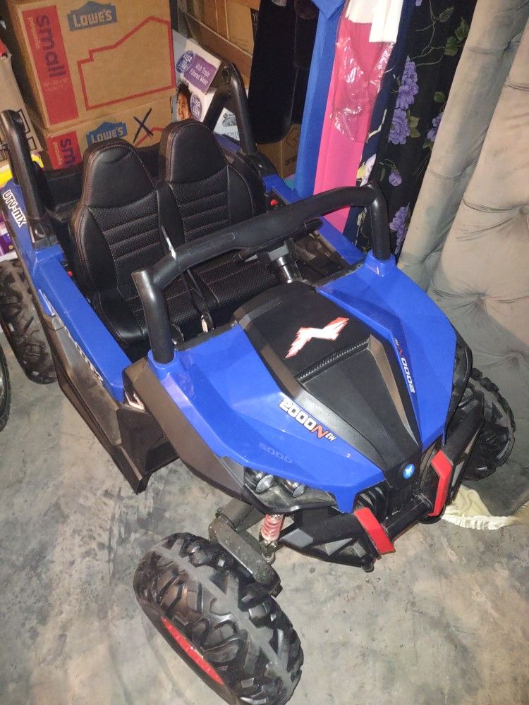 4 wheel And A 6 Wheel Ride On Cars