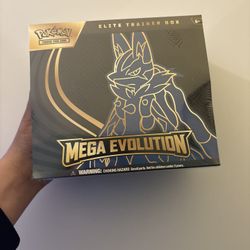 Mega Evolution ETB (lucario)