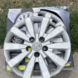 Nissan Sentra Rim Cover