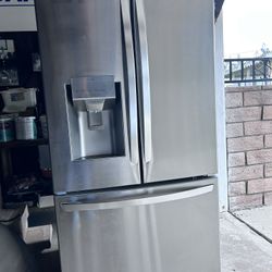 LG Refrigerator 