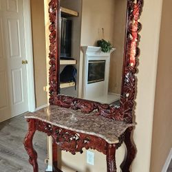 Beautiful Entry Table And Mirror Set