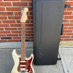 2012 American Deluxe Stratocaster HSS Rosewood Fingerboard Olympic Pearl MINT
