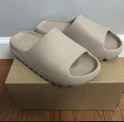 Brand New Yeezy Slides Pure