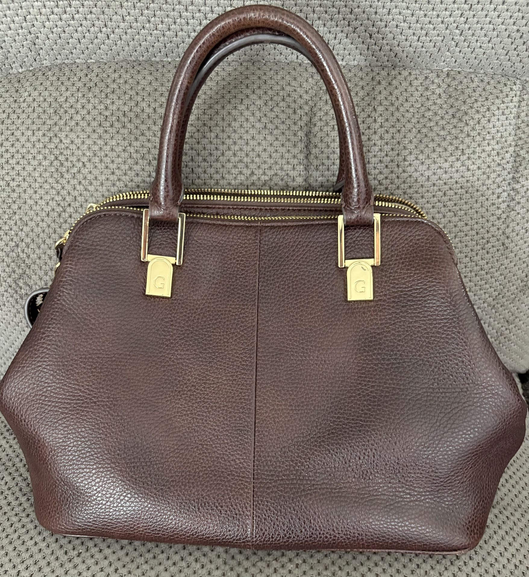G.i.L.i. DARK BROWN GENUINE LEATHER PURSE $40