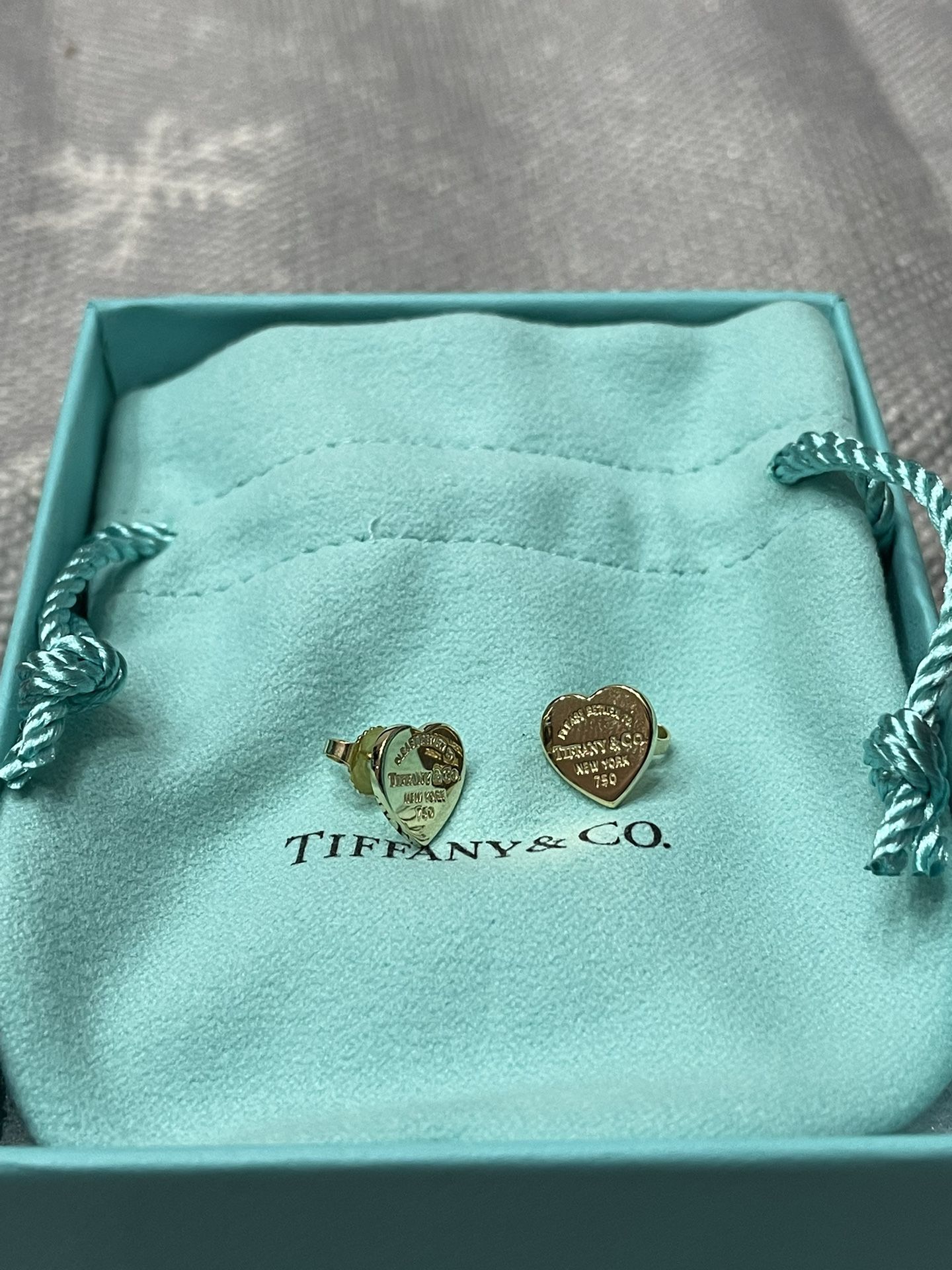 Tiffany & Co. Heart Tag Stud Earrings In 18K Gold