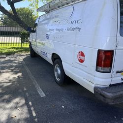 2006 Ford E-250 5.4 v8 8 lug