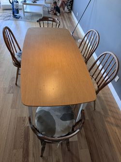 Table and 4 Chairs