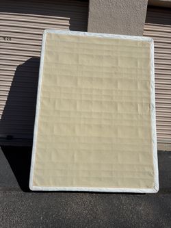 Box spring queen