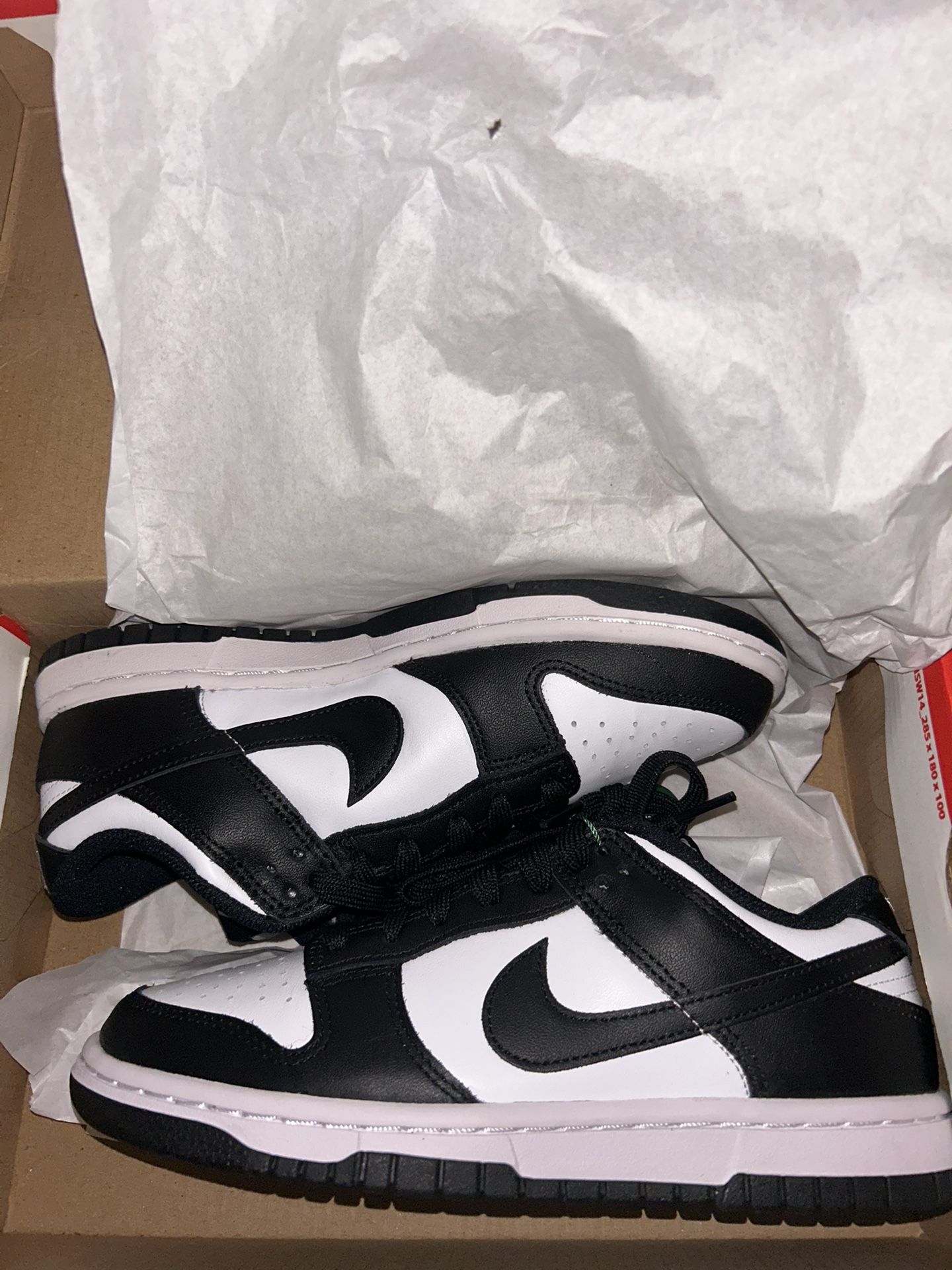 Nike Panda Dunks Low