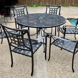 Outdoor Patio Table with 6 Chairs