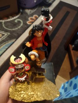 One Piece Luffy & Chopper Treasure Figure / Anime Diorama Statue