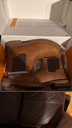redwood falls mid chelsea boots timberland (size 10)