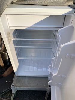 Small Refrigerator