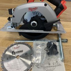 Milwaukee M18 18V Lithium-Ion Cordless 6-1/2 in. Circular Saw (Tool-Only)